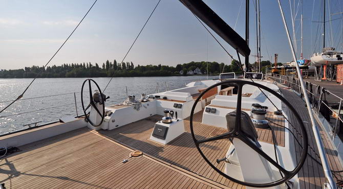 Aluminum composite sailboat Futuna 70 exterior photos
