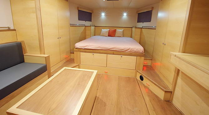 Aluminum composite sailboat Futuna 70 exterior photos